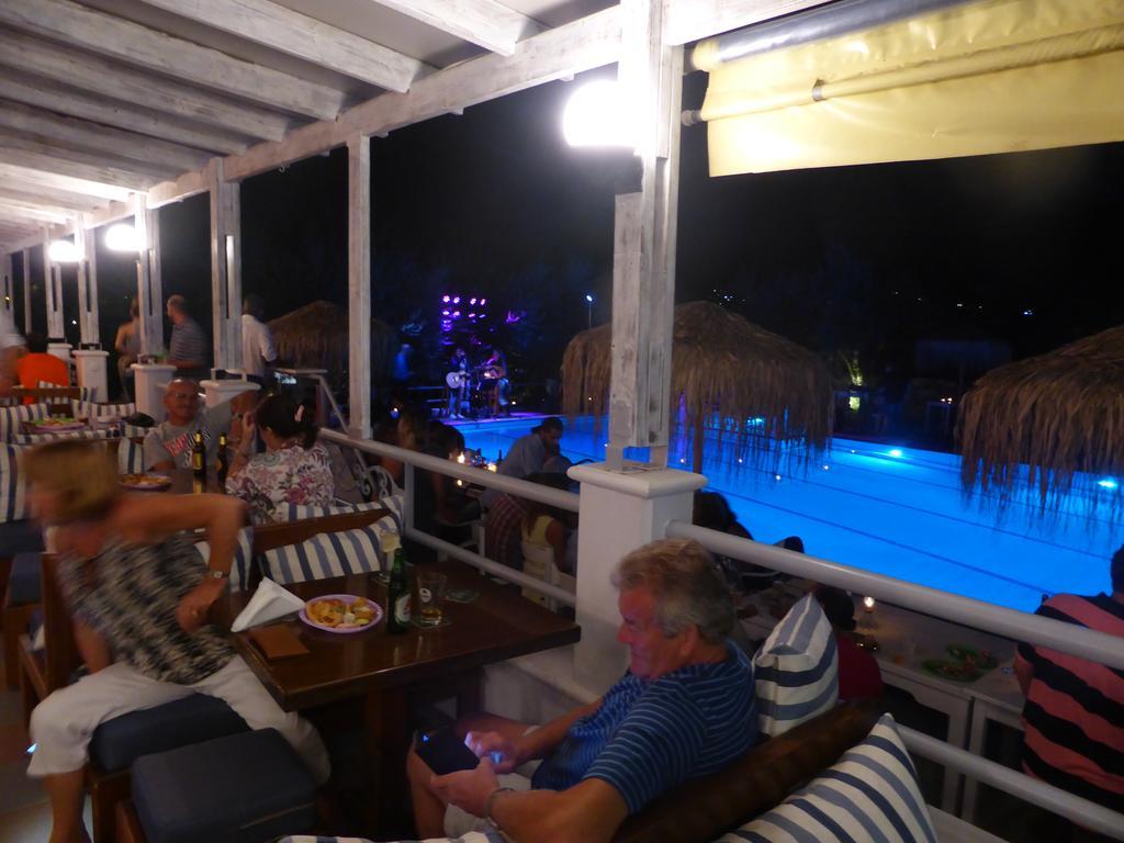 Blue Nest Hotel Tigaki Eksteriør billede